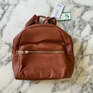 NWT AR NEW YORK - small approx 8” rich brown vegan leather Backpack